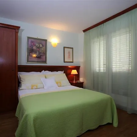 Bekavac Osejava * Makarska