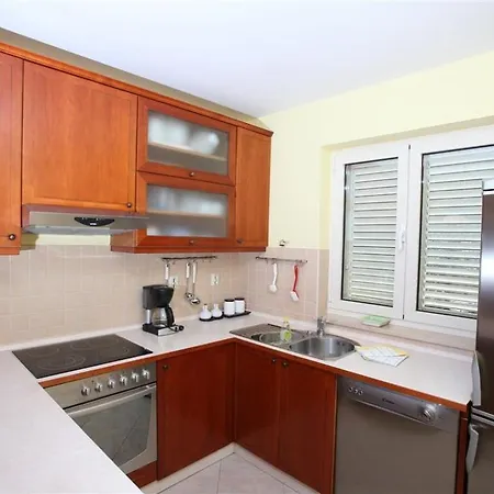 Bekavac Osejava شقة