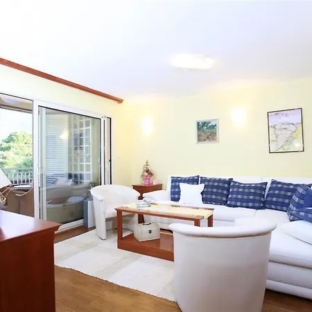 Bekavac Osejava شقة